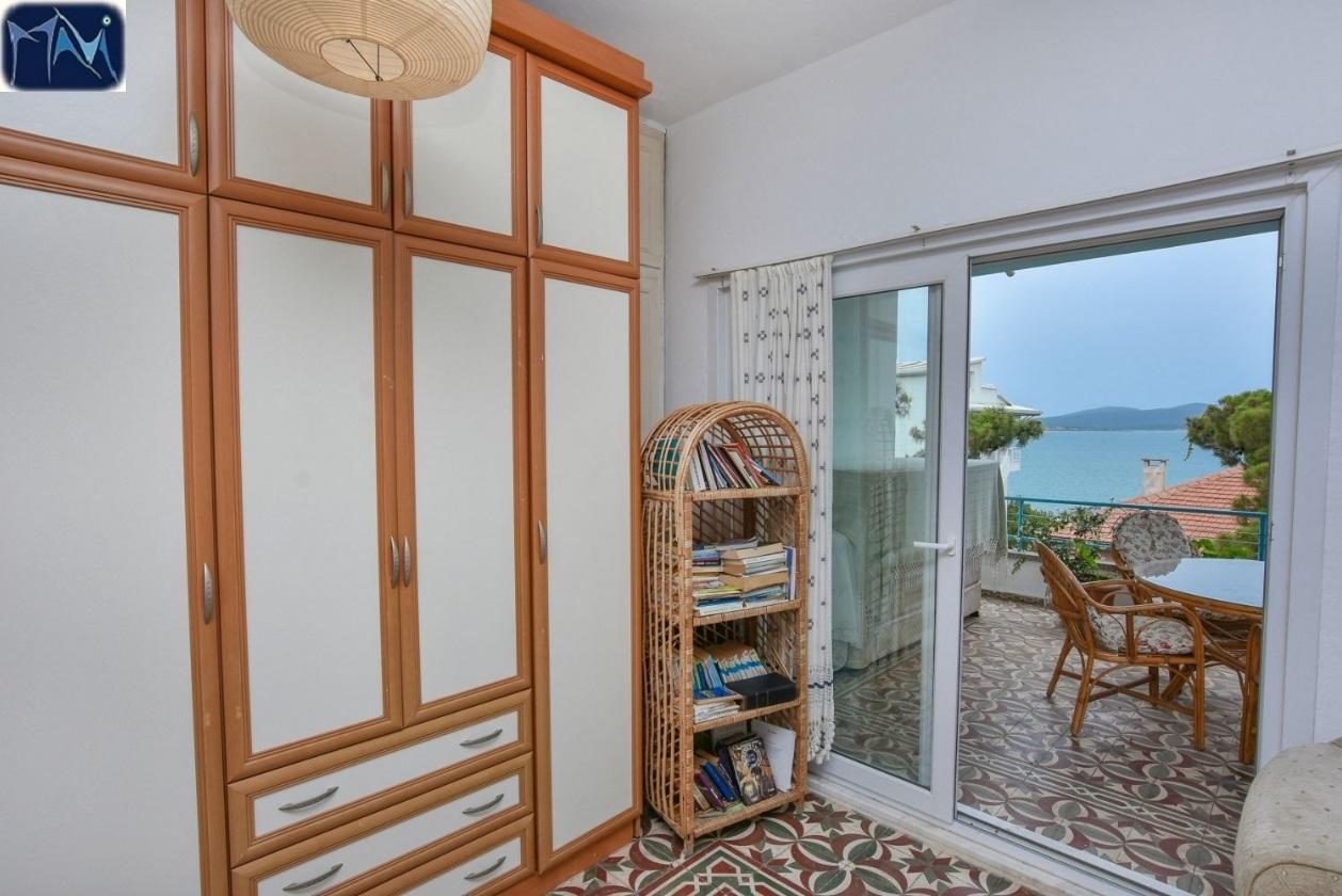 Mavi Pension Hotel Ayvalik Exterior photo